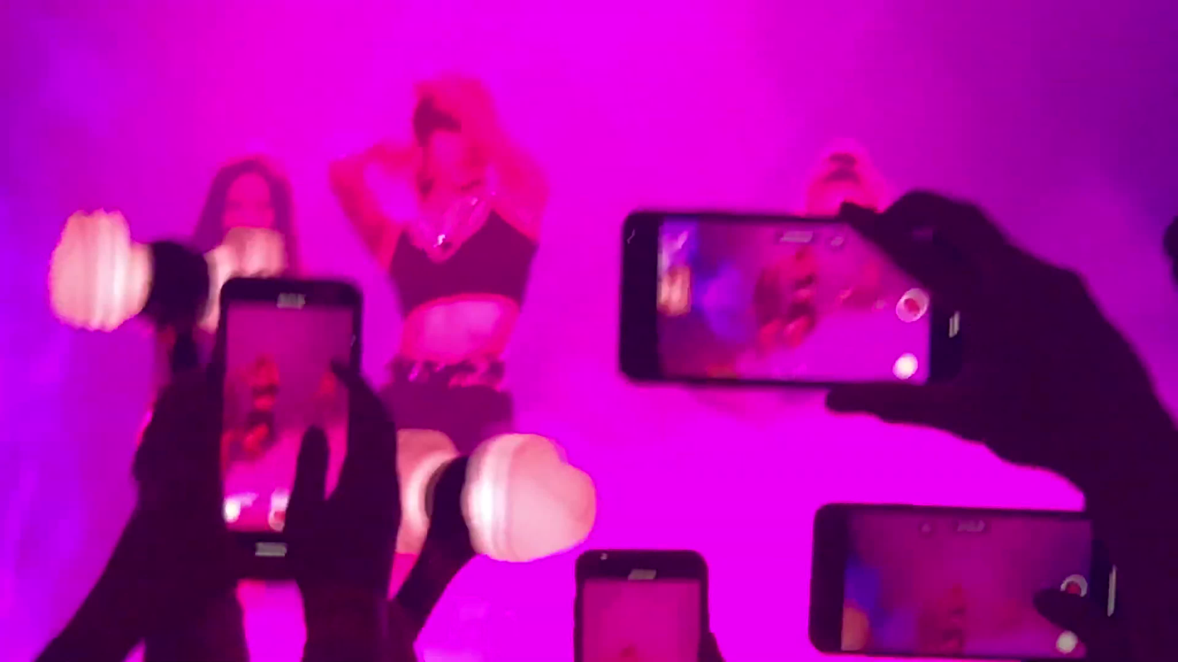 2019 WORLD TOUR [IN YOUR AREA] NORTH AMERICA