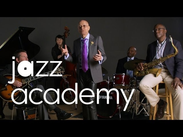 Взаимодействие (вокалиста) с бэндом