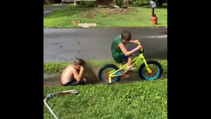 Крутые видео ролики с малышами