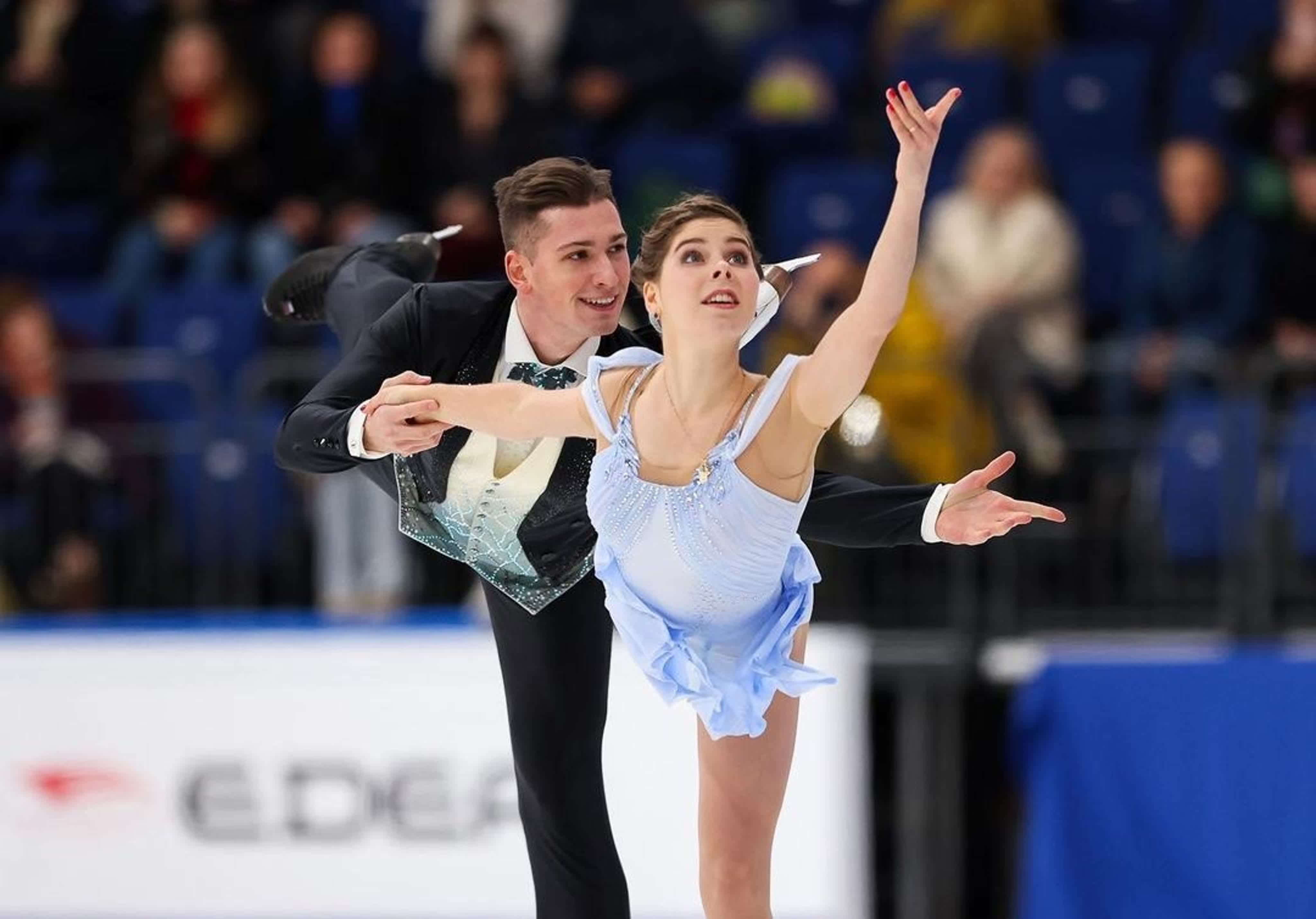 Анастасия Мишина и Александр Галлямов