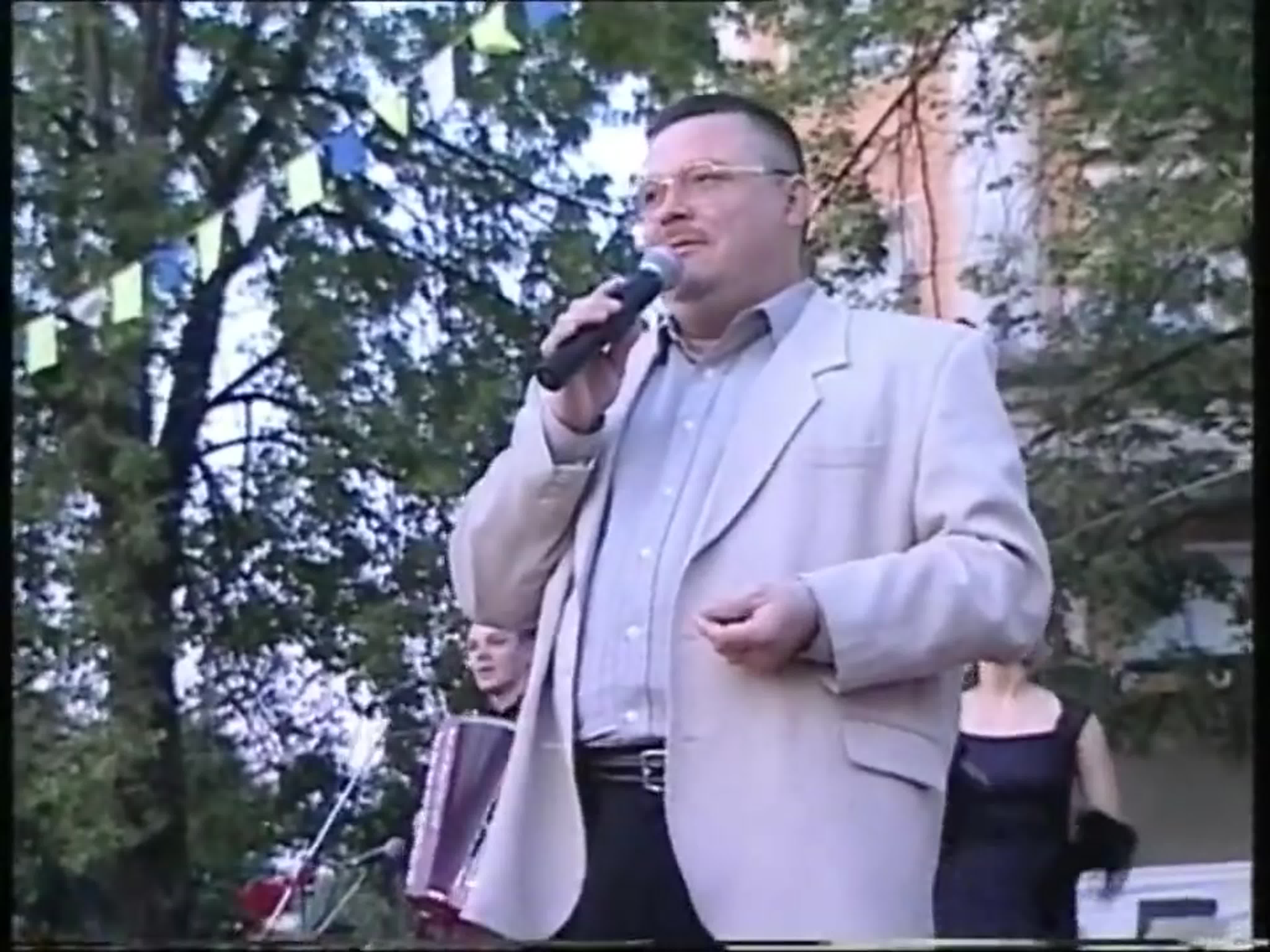 михаил круг