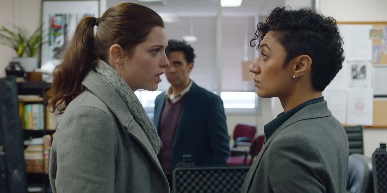 Секреты, которые она хранит.AU (озвучка)