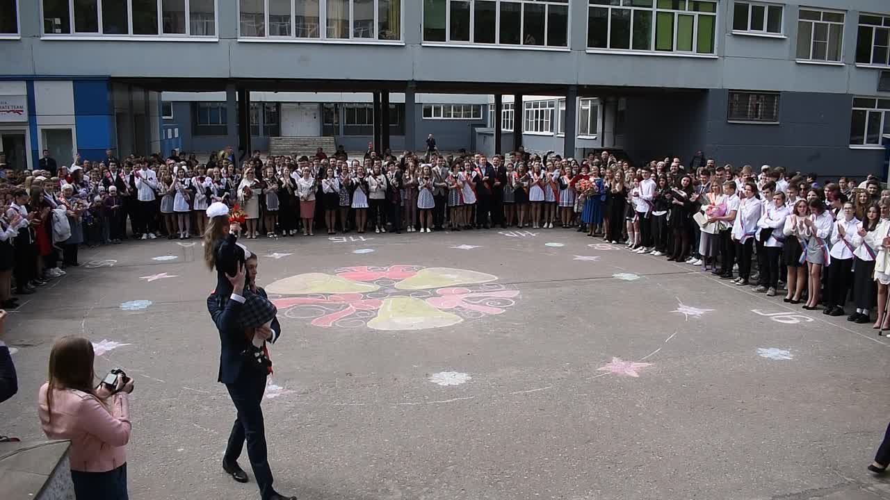 ПОСЛЕДНИЙ ЗВОНОК 22Г