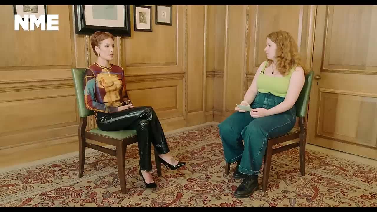 • Интервью