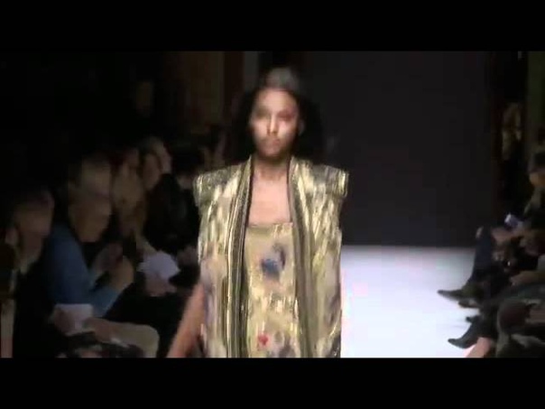 Fashion Shows: Fall/Winter Ready-to-Wear 2012-2013