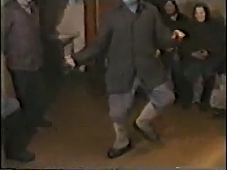 ДЕДЫ ПЛЯШУТ