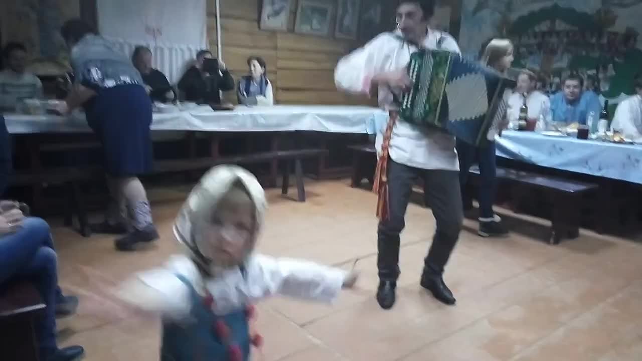 ДЕТСКАЯ ПЛЯСКА
