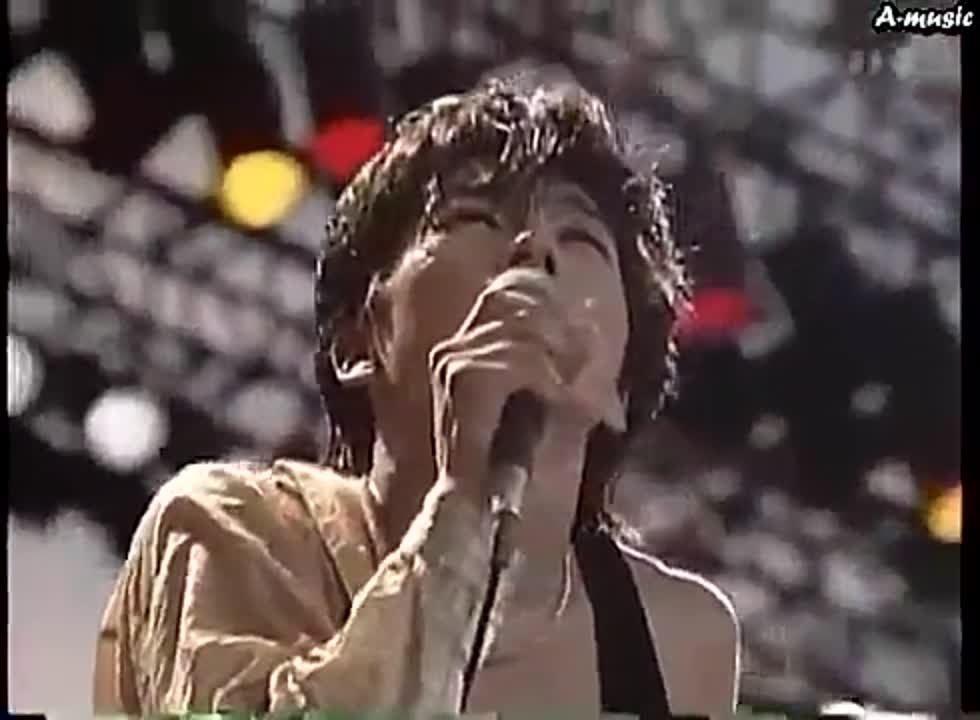 Одзаки Ютака (尾崎豊)