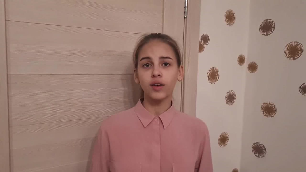 Чтение басни "Мартышка и очки"