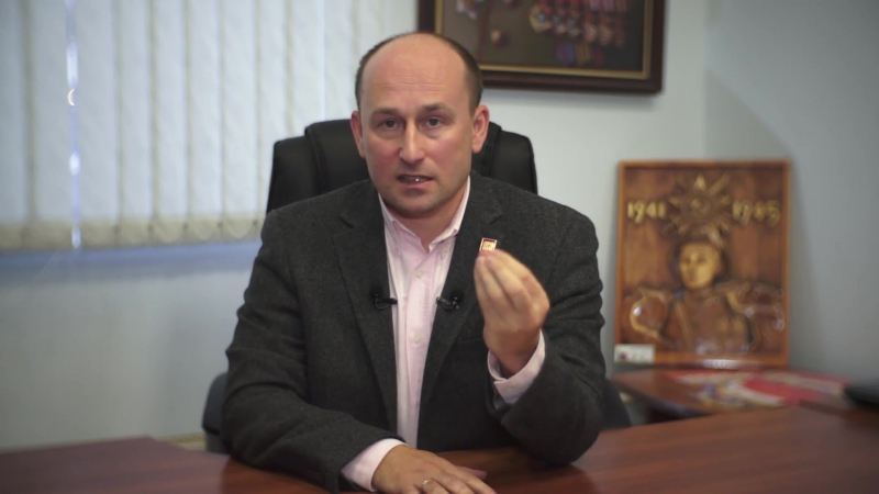 Николай Стариков