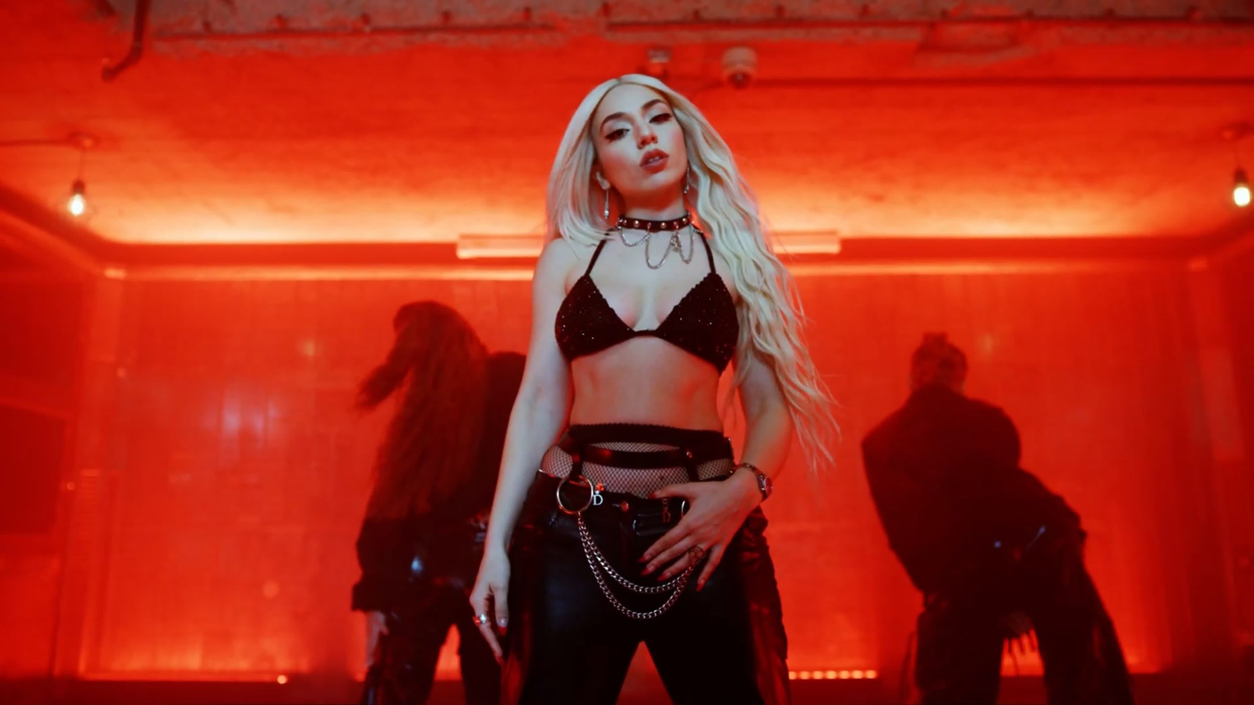 Ava Max