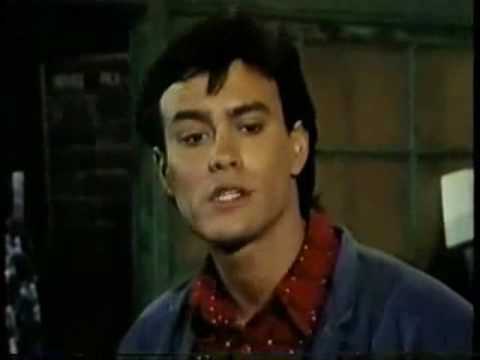 • Брэндон Ли