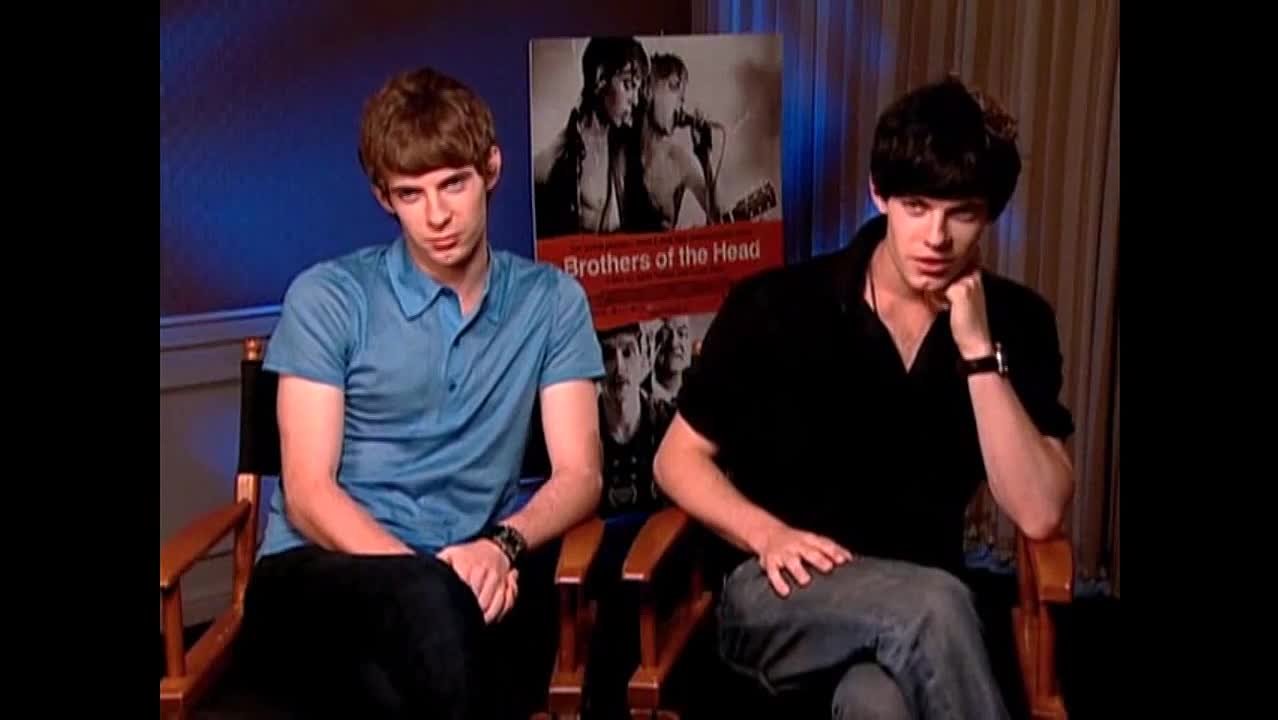 Brothers of the Head (2005) ▌Harry & Luke