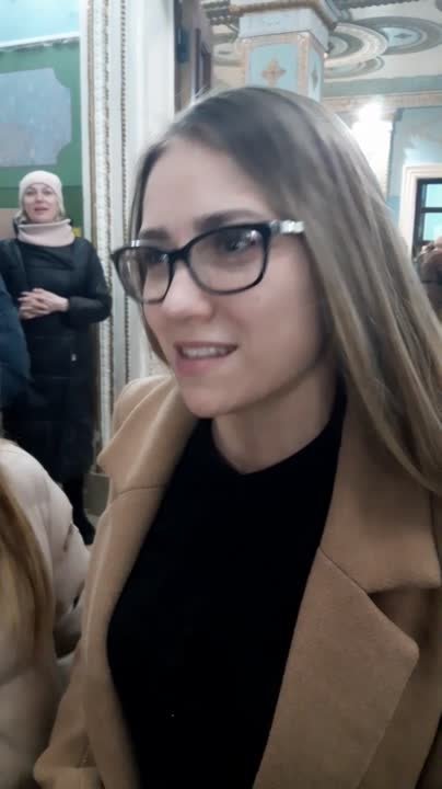 Шоу под дождем