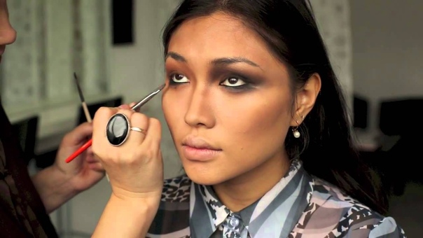 Студия Натальи Шик. Обучение макияжу