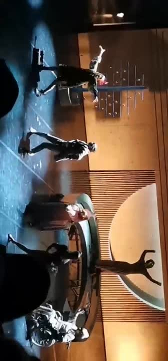 Спектакль Восемь любящих женщин