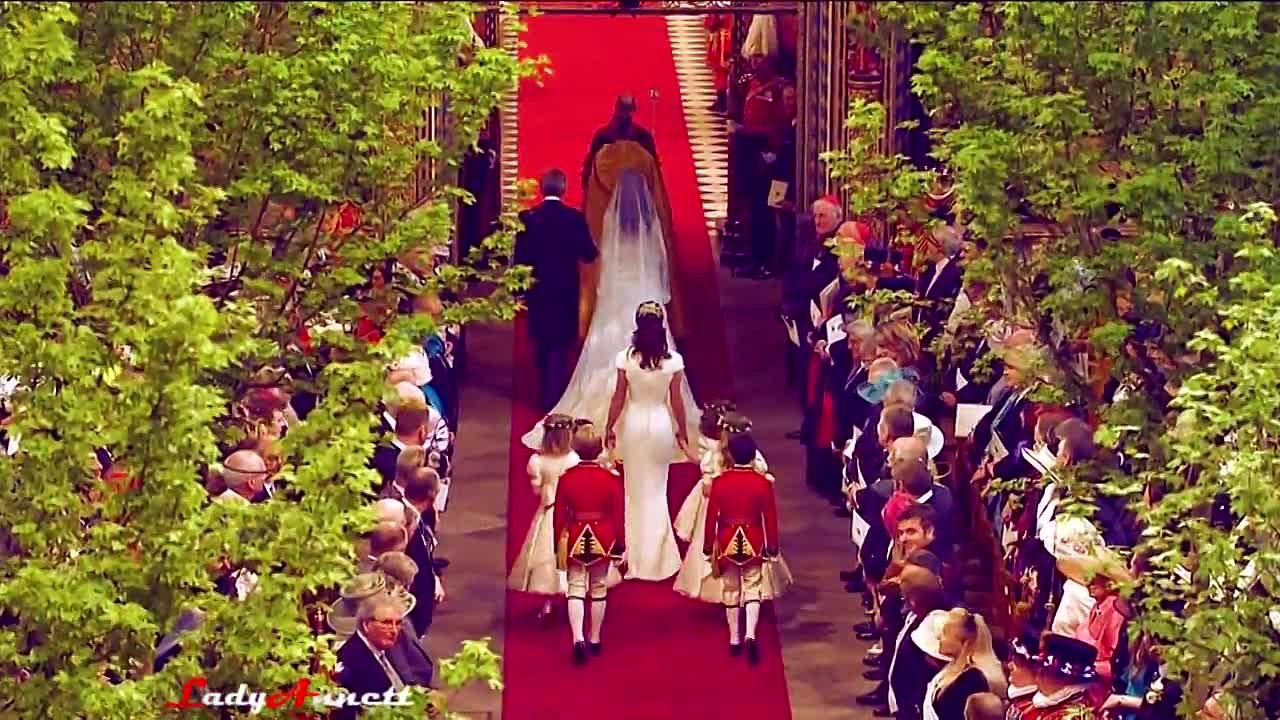 СЕКРЕТЫ ЗНАМЕНИТОСТЕЙ