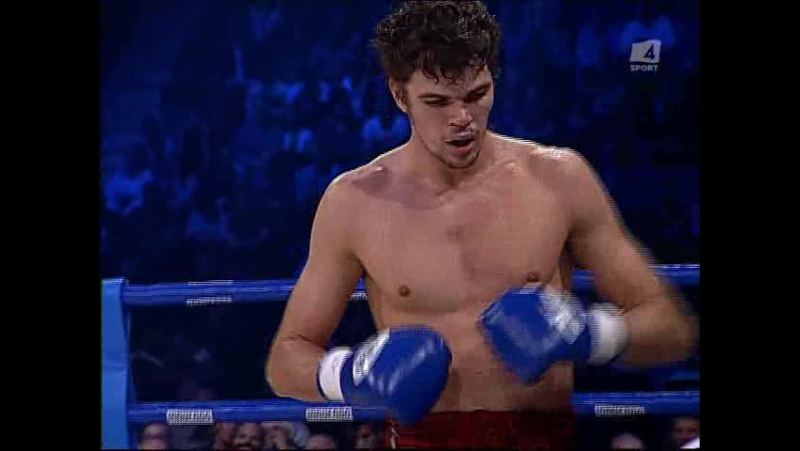 Артем Левин