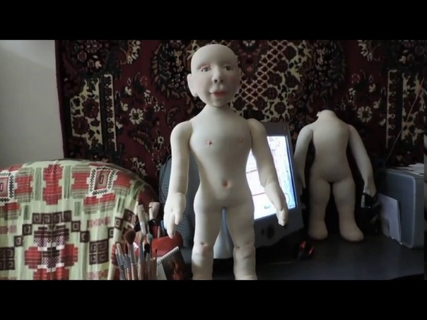 Текстильная кукла в чулочной технике.