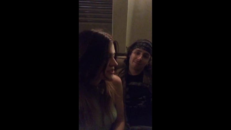 Frances Bean & Matthew Cook on Hawaii trip