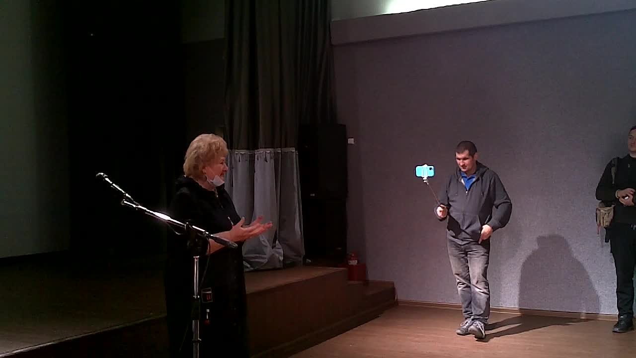 Разговор с бесконечностью Вечер памяти поэта Алексея Капустина