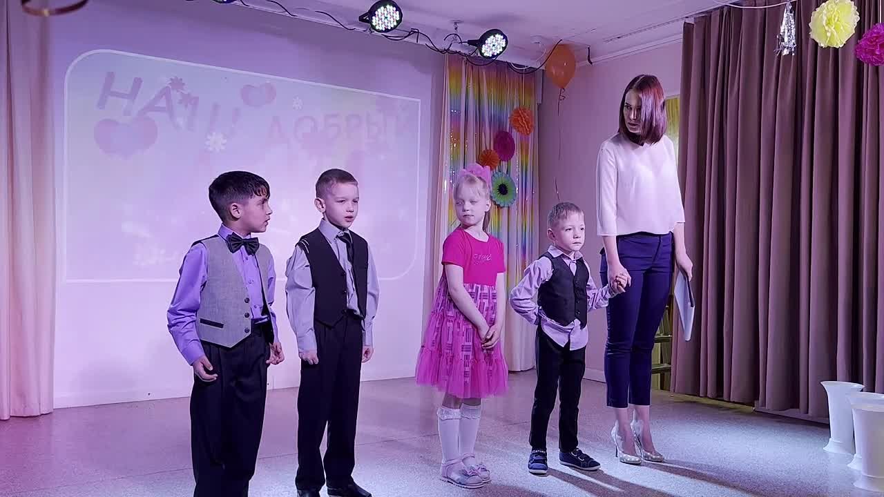 08.12.2022 День рождения Центра содействия семейному воспитанию №9.