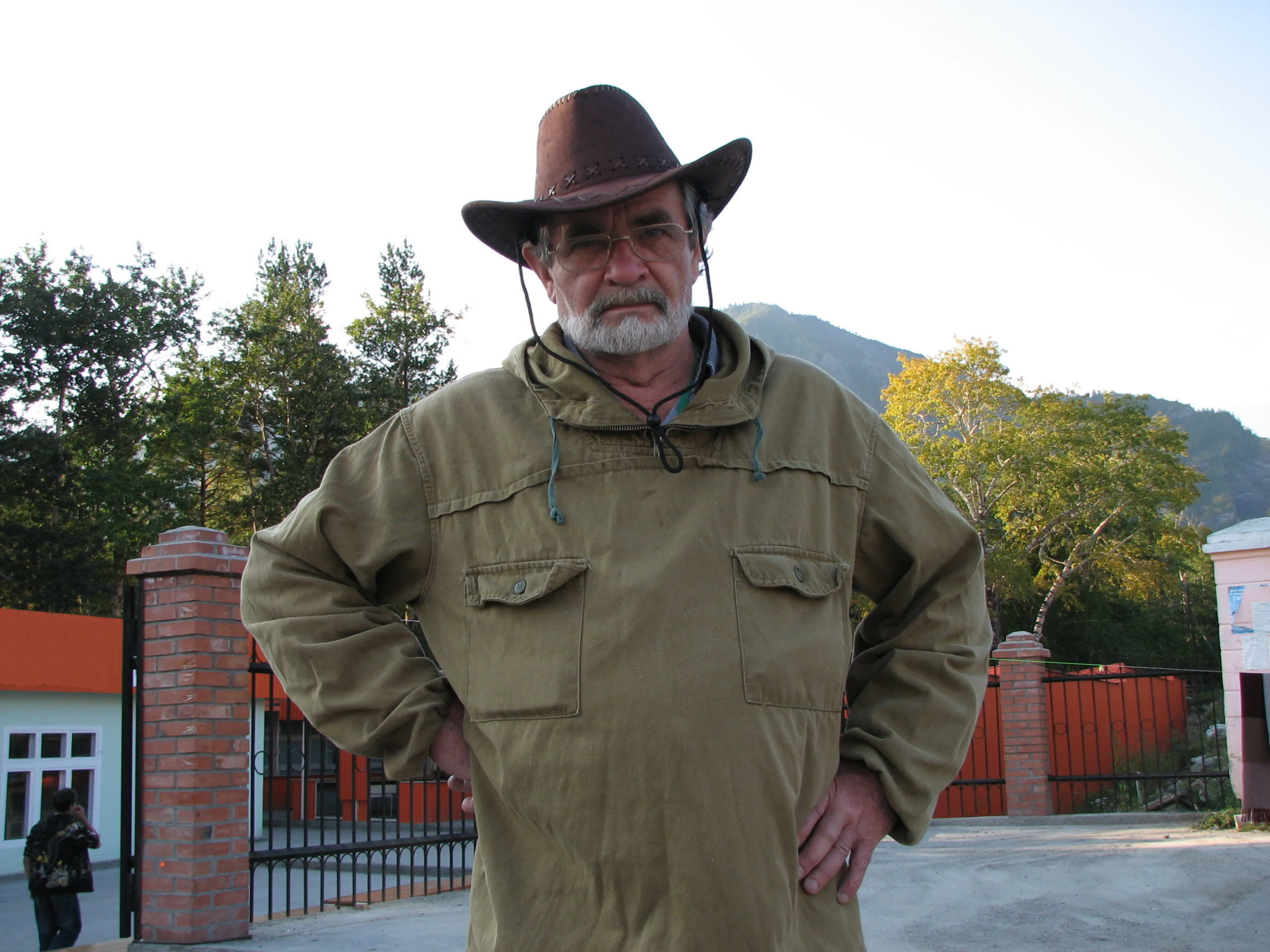 Владимир Ларин