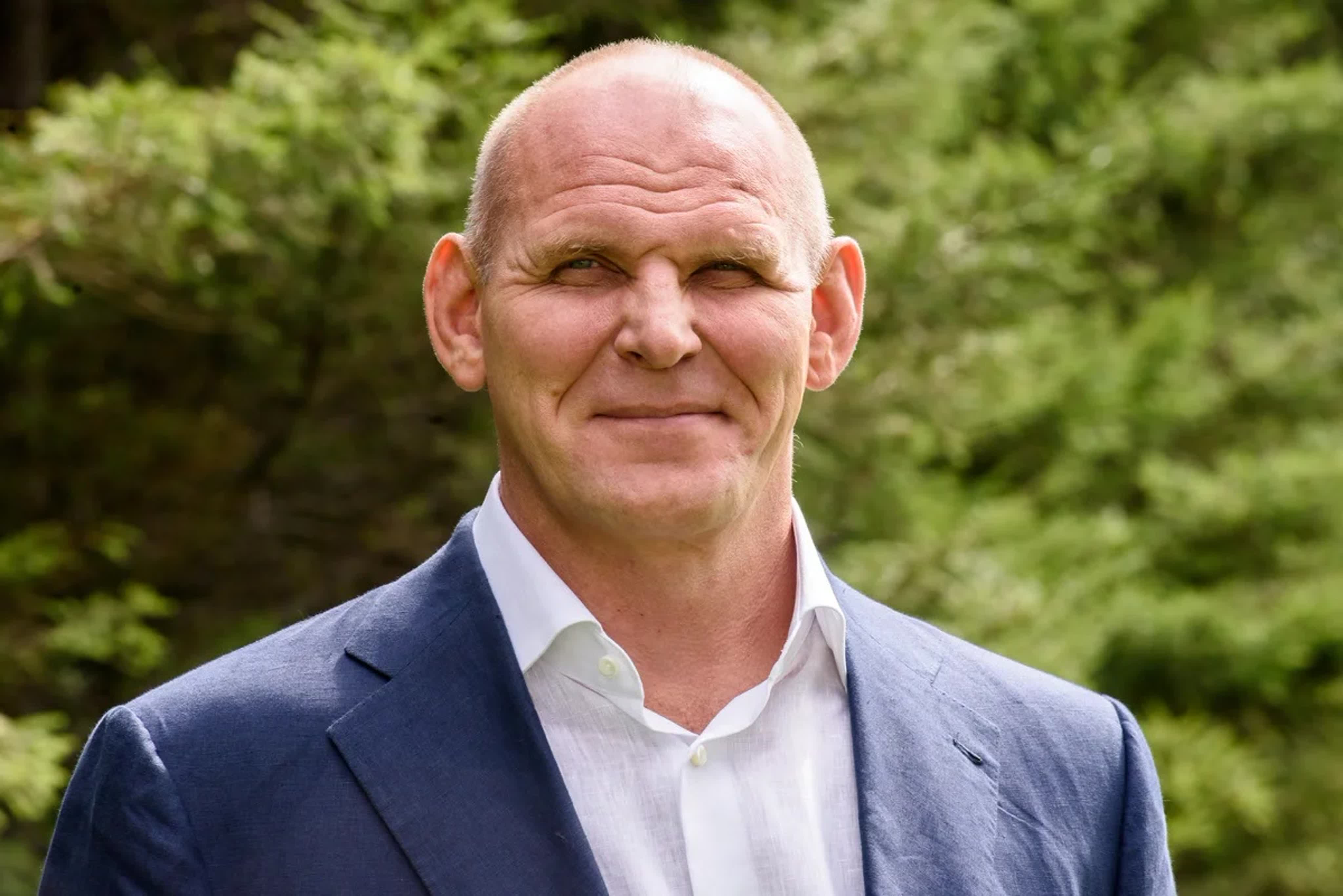 Александр Карелин