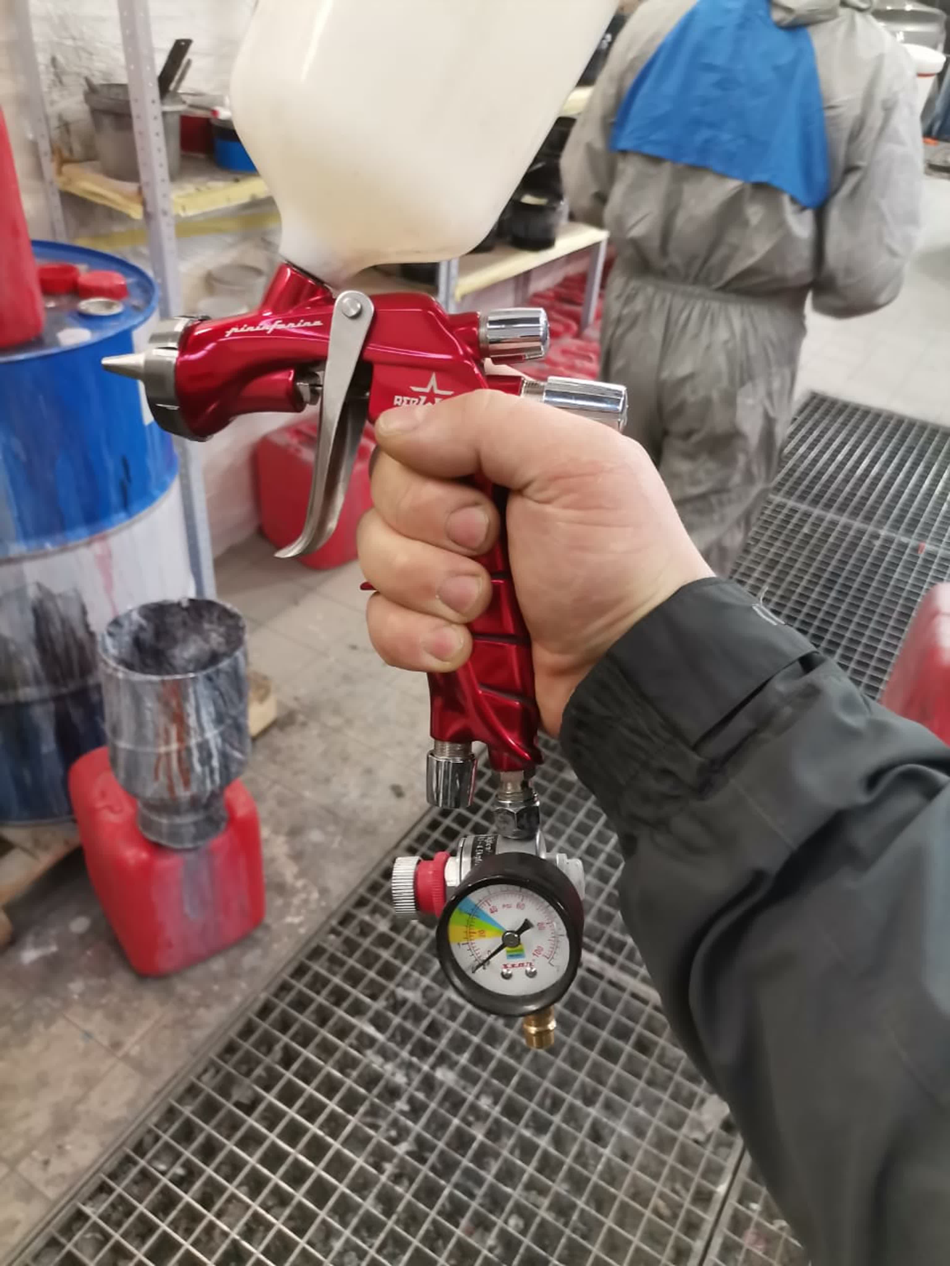 Регулятор -редуктор STAR S-O81 B. Поддерживает давление постоянным