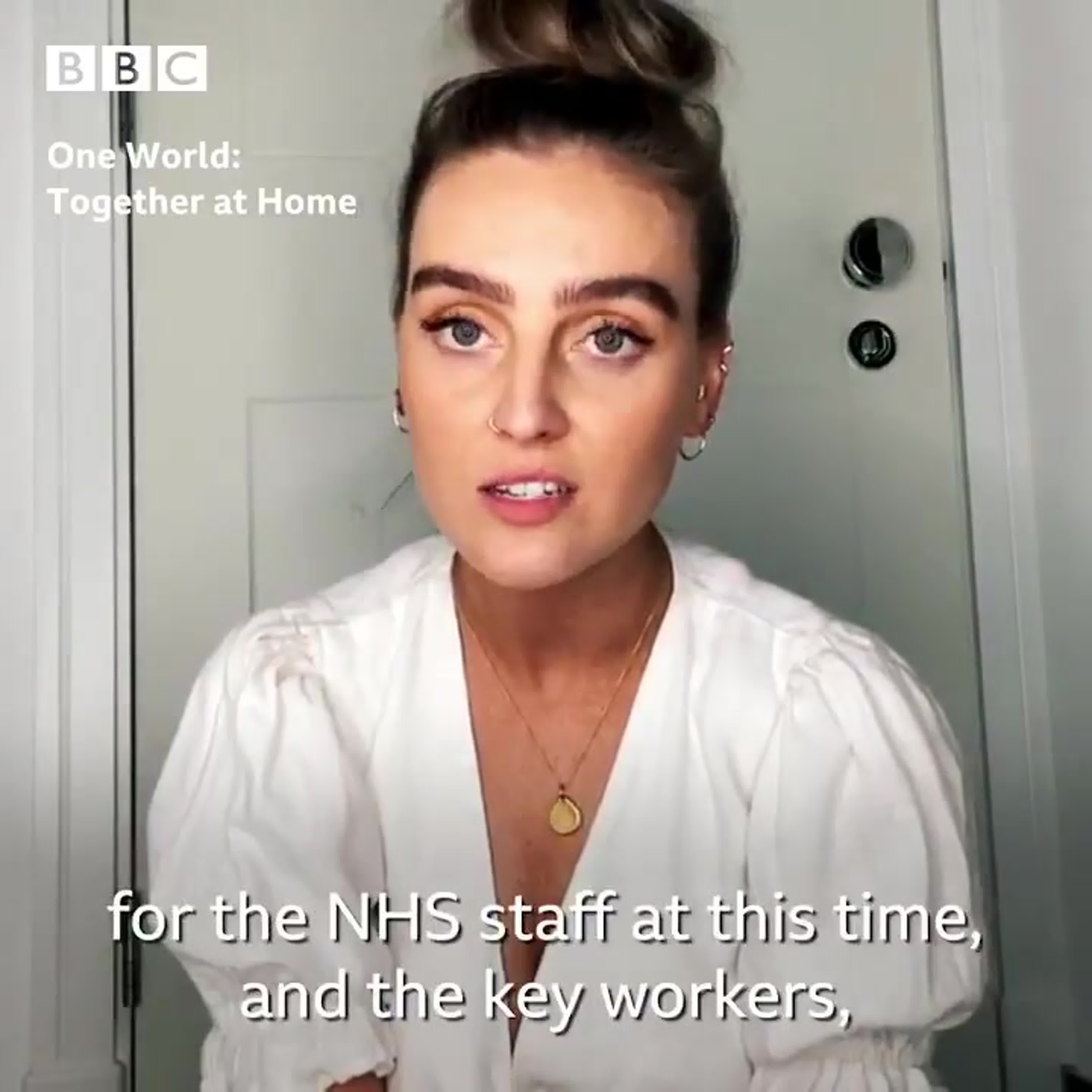 Видео - послания от Little Mix