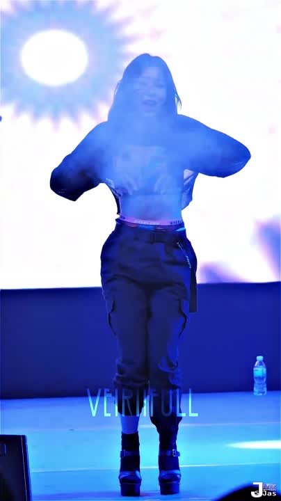 Корейские стриптизерши