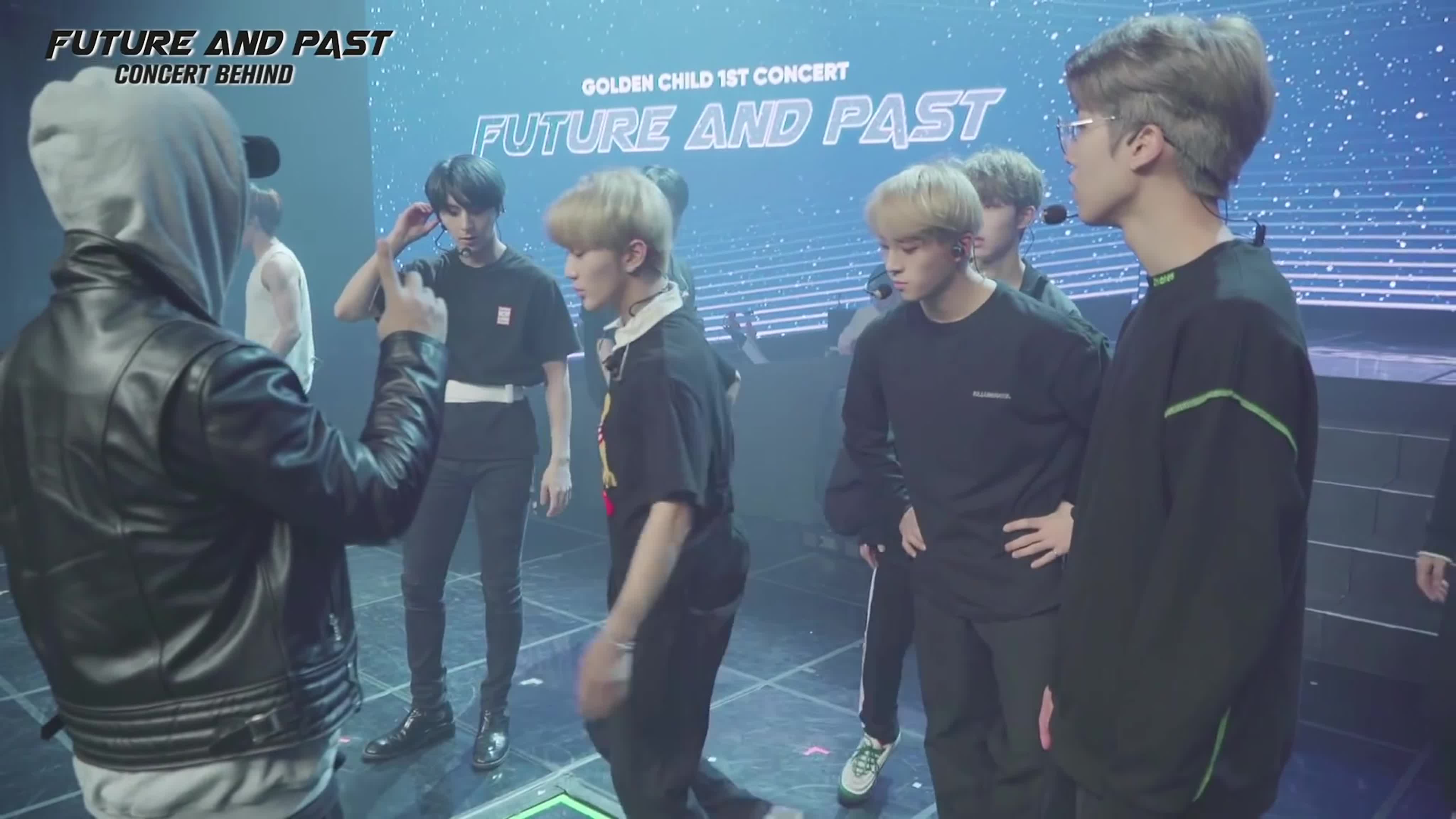 - FUTURE AND PAST ; Concert