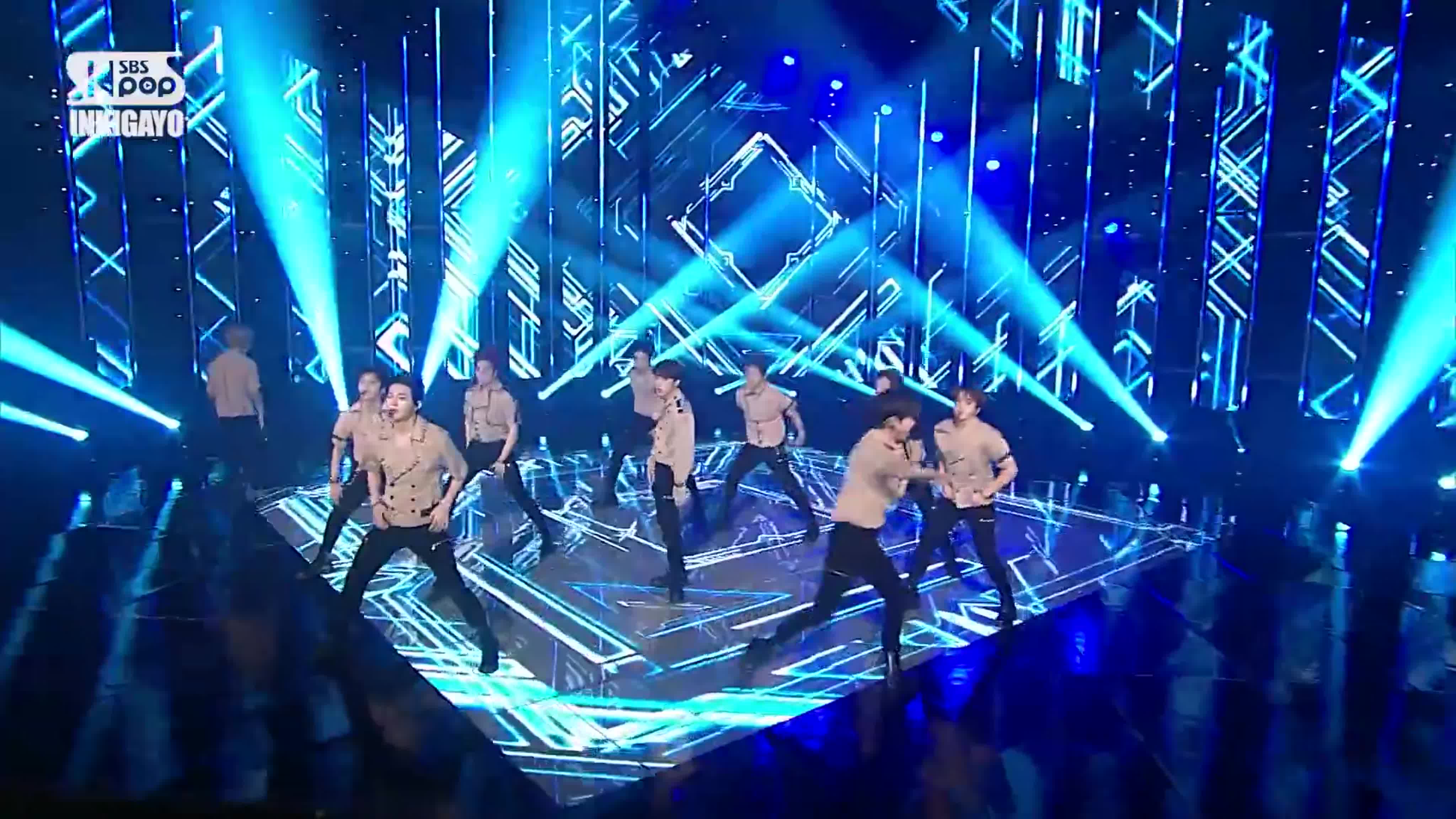 - PERFOMANCES | ONE (LUCID DREAM)