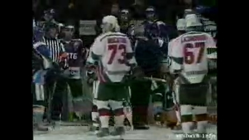 Хоккейные драки.