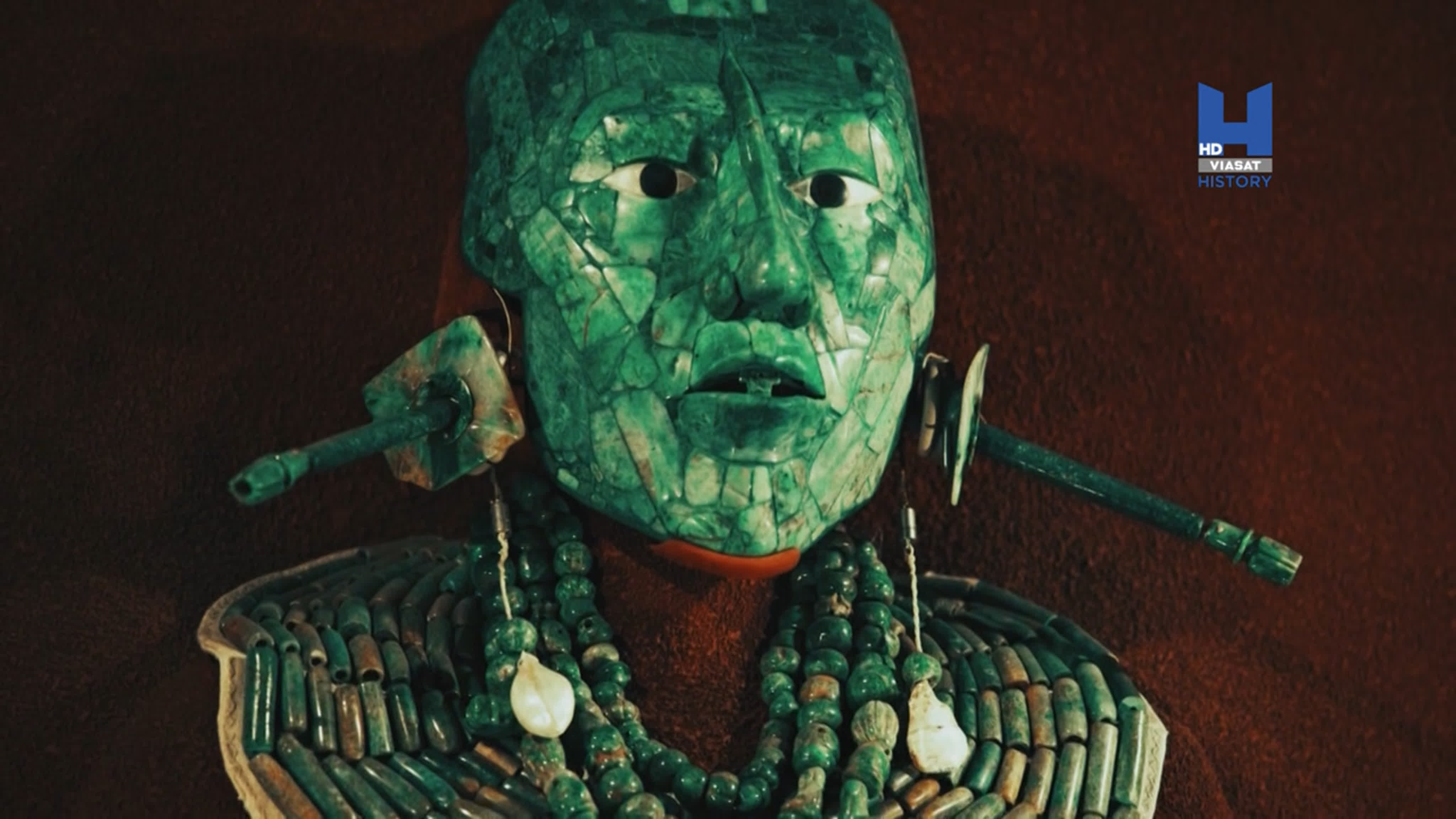 Ацтеки . Майя.