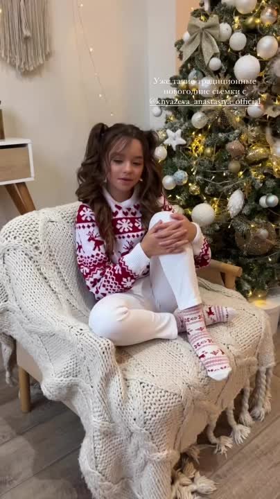 From grishinamakeup's Instagram