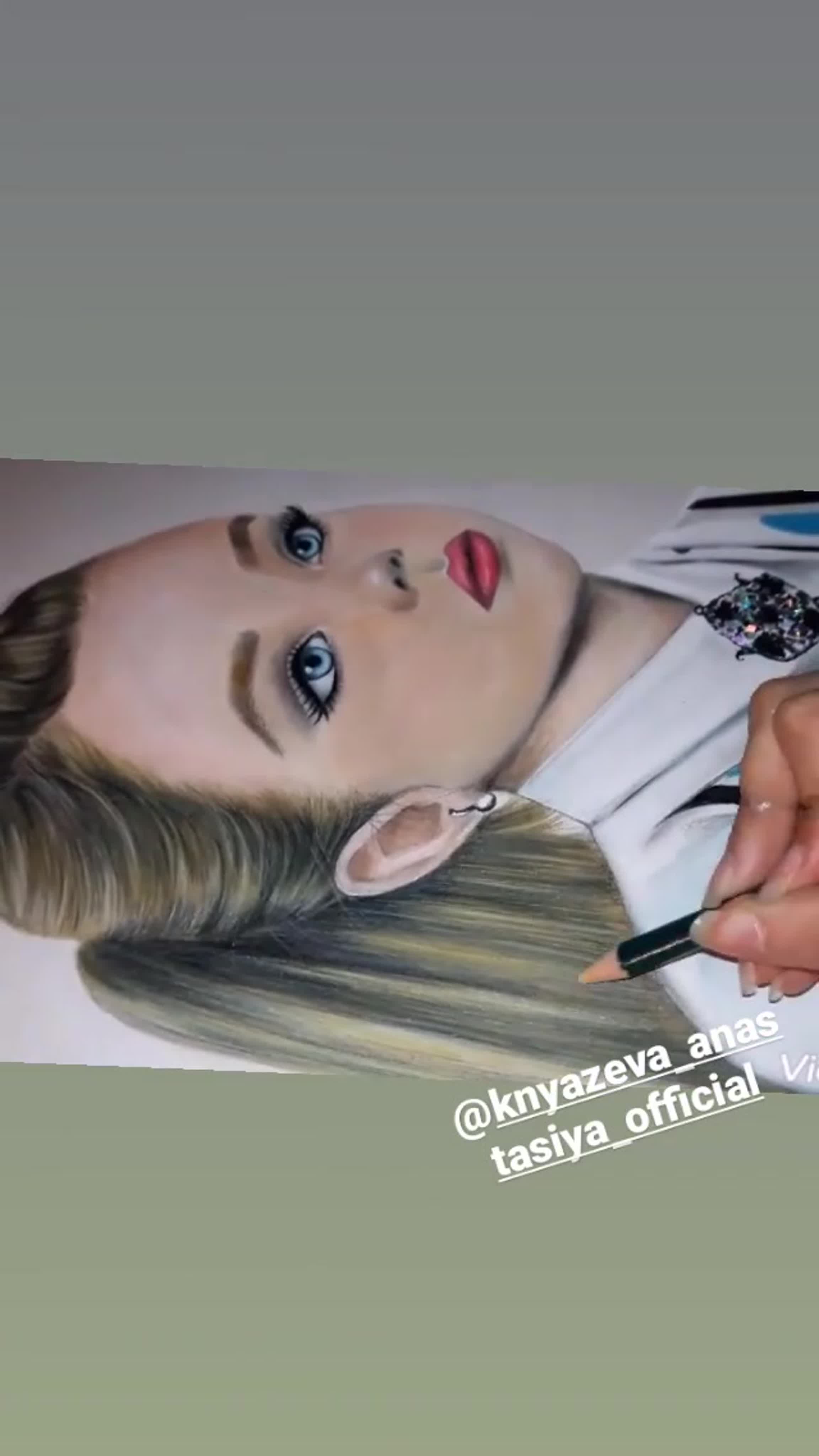 From inaamkarakizi_drawings's Instagram