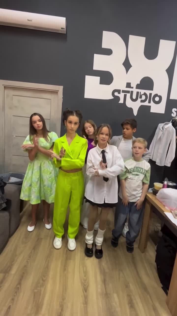 From taya_skomorokhova_live's Instagram