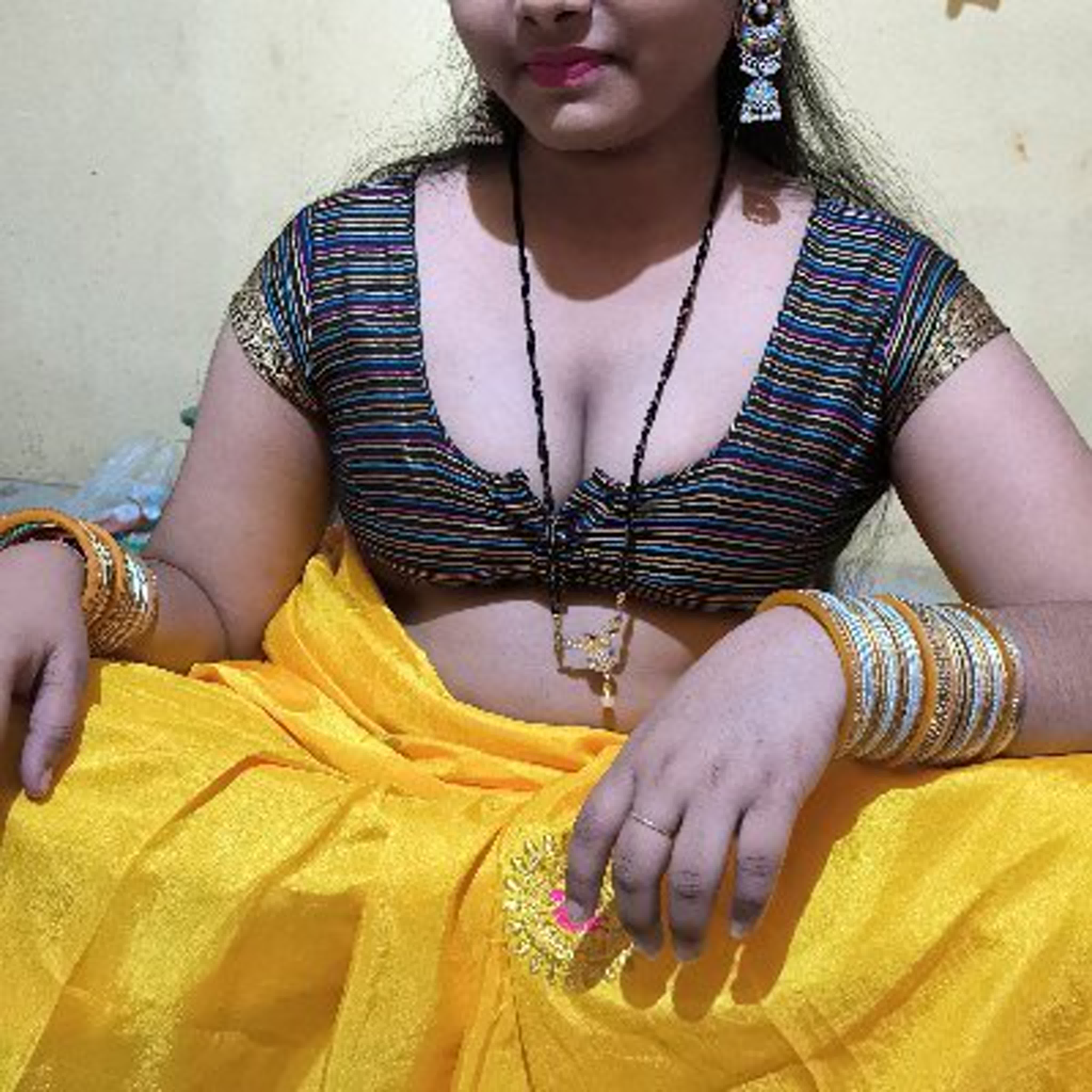 Suman Bhabhi  HD