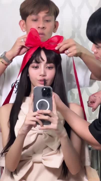 • инстаграм •