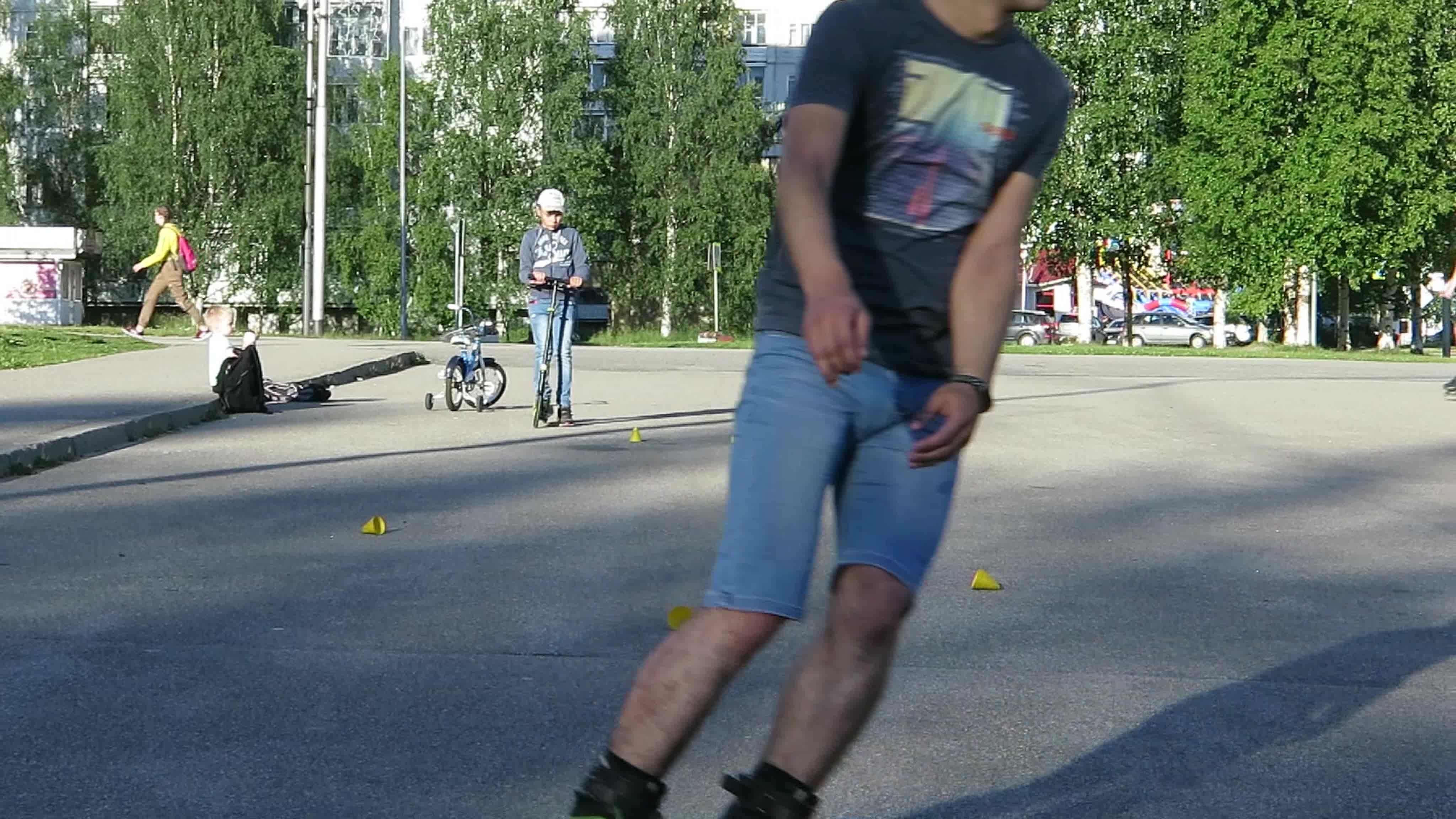 2020 Роллеры на площади КСЦ Дружба 12 июля