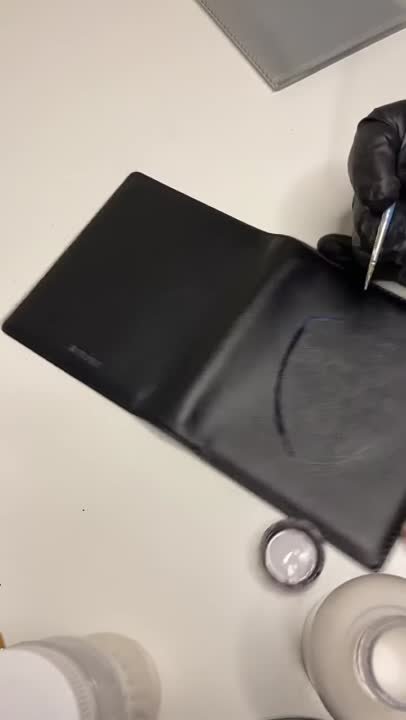 Кожа и кожзамы