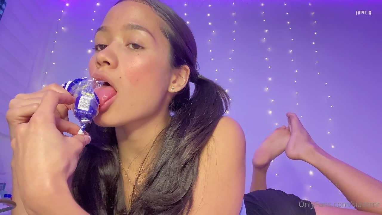 Sia ASMR
