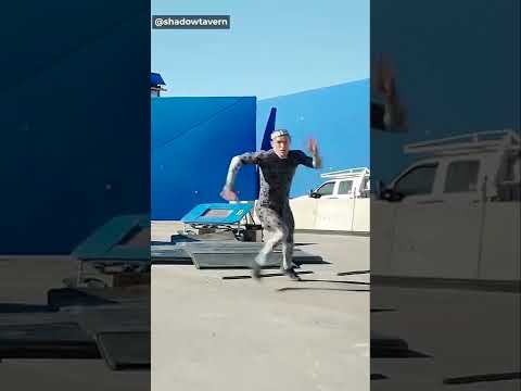Хэллоунтаун. Философия в каждой семье мира.