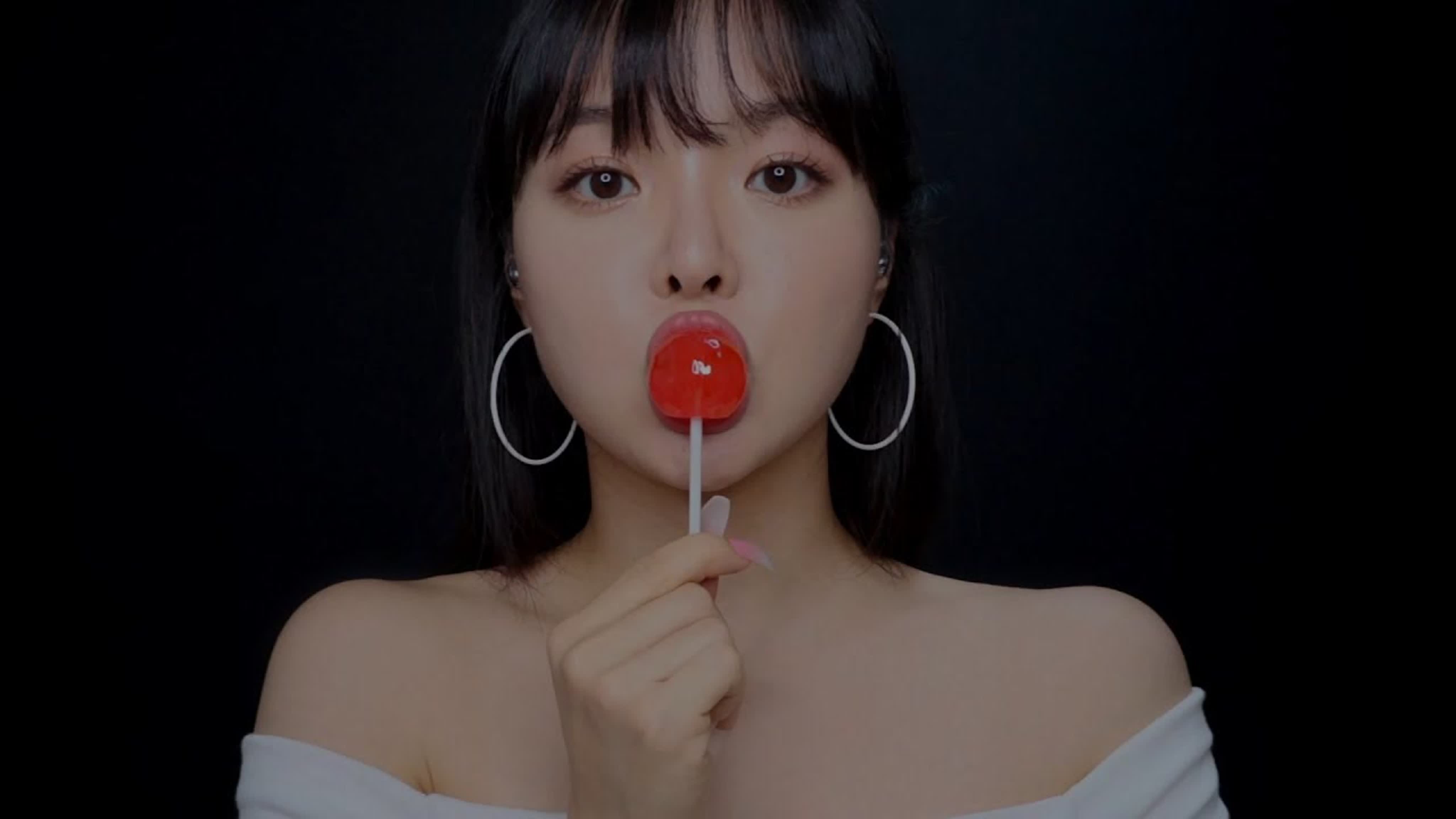 Rose ASMR