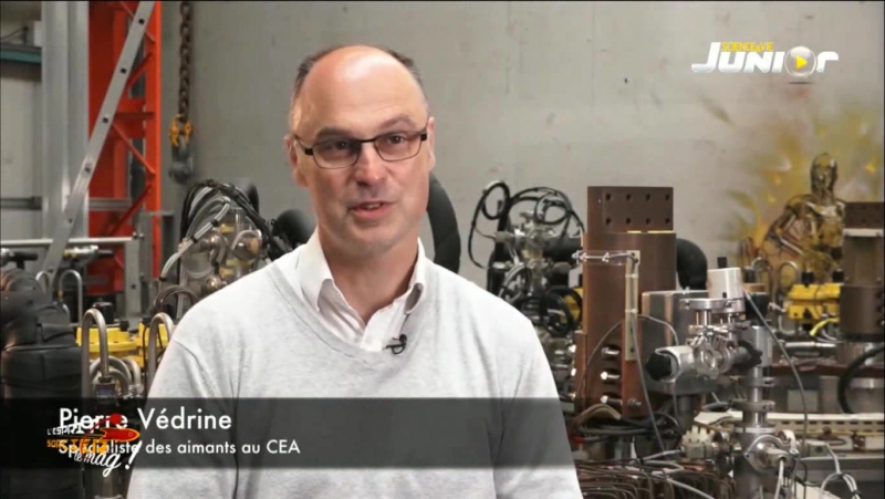 Bilginleri Oynuyoruz Magazin Programı - L'Esprit Sorcier le mag! (Science & Vie Junior Kuşağı)