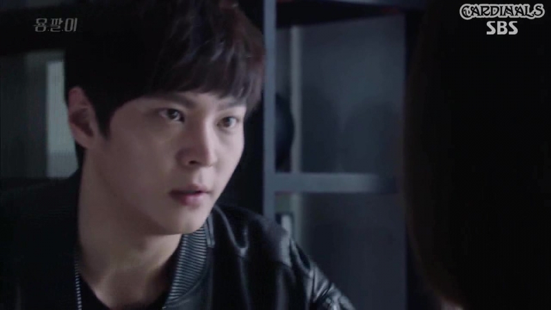 Дорама "Ён Паль: подпольный доктор".