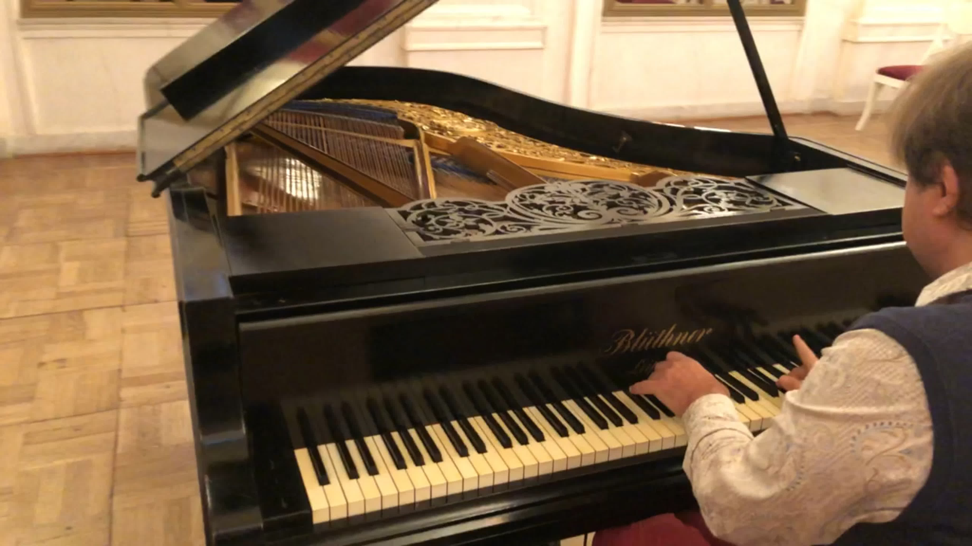 Шостакович Д.Д.