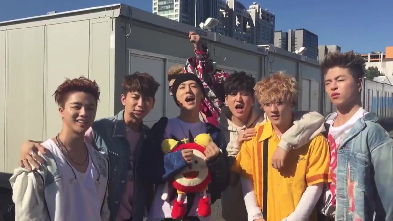 • MESSAGES → сообщение от мальчиков •