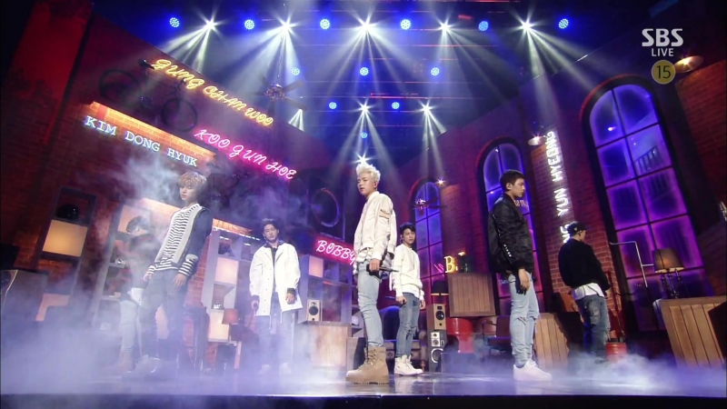 • Выступление с 'AIRPLANE' •